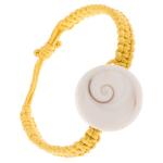 Šnúrkový remienok žltej farby, okrúhla imitácia lastúry S11.10