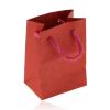 Malá papierová taštička na darček, matný povrch v červenom odtieni, vzor ruží Y51.01
