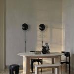 ferm LIVING Arum Sconce nástenné svietidlo, čierne, 29 cm, zástrčka