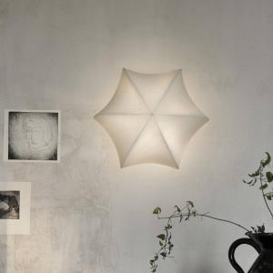 ferm LIVING Poem nástenné svietidlo, Ø 58 cm, oceľ, rúno, biela