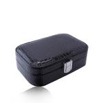 Koženková šperkovnica čiernej farby - krokodílí vzor, obdĺžnikový tvar, pracka Y12.09