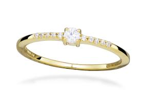 Silver Cat Krásny pozlátený prsteň s kubickými zirkónmi SC553 52 mm