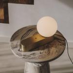 LEDS-C4 LED stolová lampa Perlina, zlatá farba, dĺžka 22,8 cm