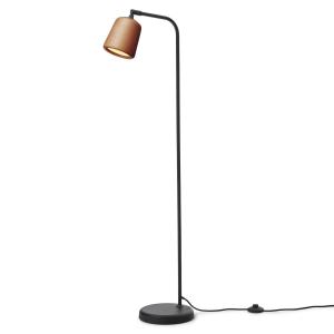 New Works stojacia lampa Materiál, červená, terakota, výška 125 cm