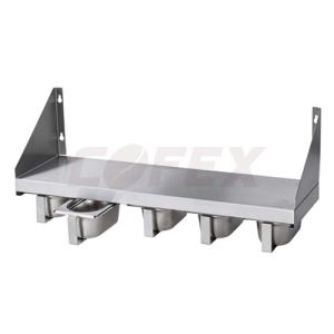 Nástenná polica s koreničkami