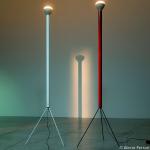 FLOS Luminator stojacia lampa, biela, výška 189 cm, kov
