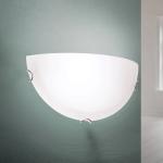 Nástenné svietidlo Agada, opálové sklo, chróm, polkruhové