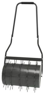 Valec s prevzdušňovacími kolíkmi Garden GS001, 59/31 cm, kov