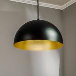 Závesné svietidlo Beta v čiernej a zlatej farbe