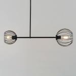 Stropné svietidlo Madam, čierne, dva mriežkové tienidlá