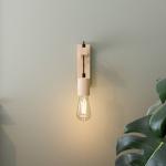 Nástenné svetlo Tyske z dreva, prírodné