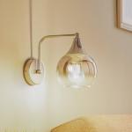 Nástenné svetlo Monte zo skla, 1-plameňové, strieborné