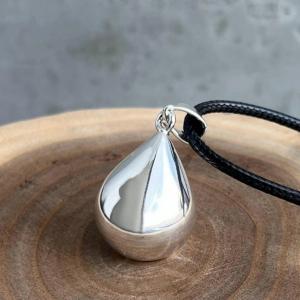 MUMMY BELL Dámsky náhrdelník Rolnička Kvapka Lásky KAPLS