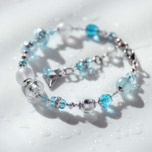 Lampglas Nádherný náramok Ice Ice Baby s rýdzim striebrom v perlách Lampglas BER5
