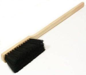 SKVELER Metlička ručná drevená, 40 cm čierne štetiny SKVELER