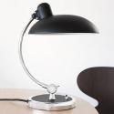 FRITZ HANSEN stolová lampa Kaiser Idell Luxus, čierna/chrómová
