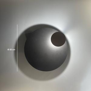 Knikerboker LED nástenné svetlo Pois, sivá, Ø 25 cm, stmievateľné