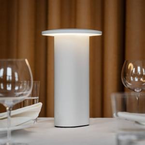 Fritz Hansen stolová LED lampa Solae, biela, hliník, IP44