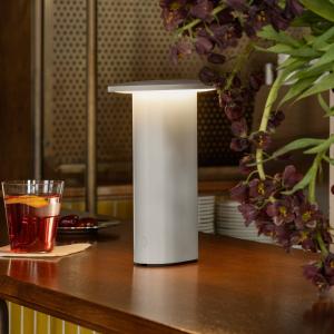 Fritz Hansen stolová LED lampa Solae, sivá, hliník, IP44