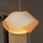 Závesné svietidlo LZF Nut, farba buk/nikel, dĺžka 42 cm, drevo