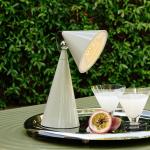 Tom Dixon stolová LED lampa Pose, svetlošedá, výška 25 cm