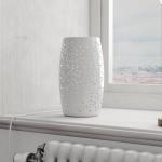 By Rydéns Colby stolová lampa z kovu, pieskovo biela