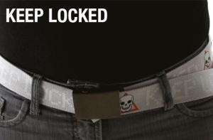 Opasok s upozornením WANTED,  Keep Locked!