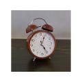 Hnedý retro budík EuB SM-611, 9 cm