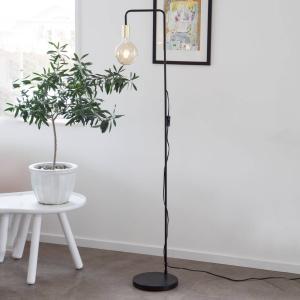 By Rydéns Fondi stojaca lampa