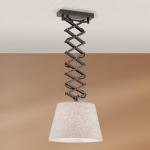 Závesná lampa Factory v priemyselnom dizajne