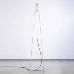 GRUPA Model M3 LED lampa biela, kábel čierna